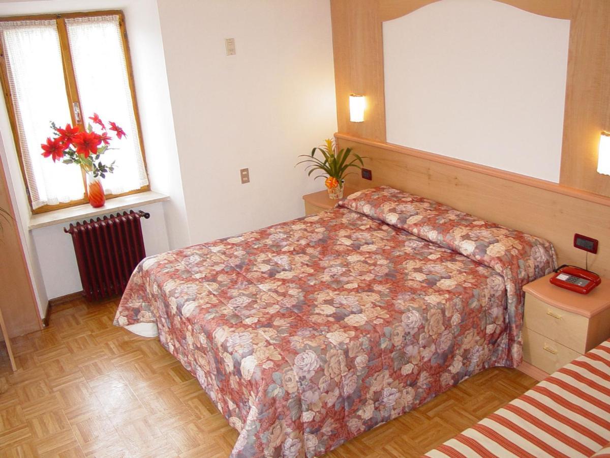 Hotel Europa Peio Fonti Room photo